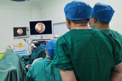 [Ureteroscopy in Urology] Laser lithotripsy for ureteral stones